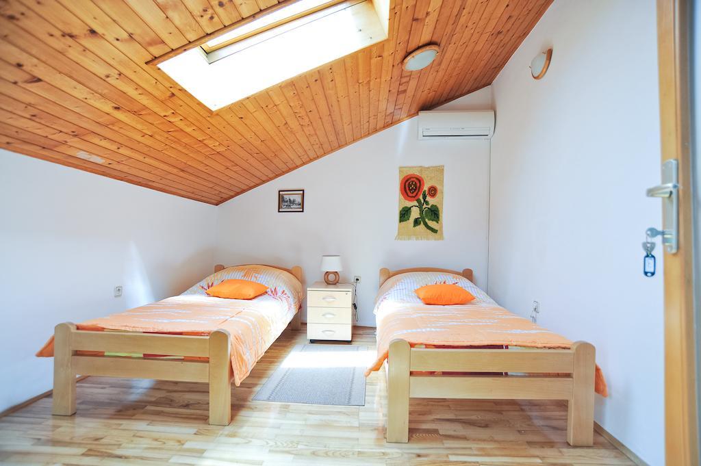 Apartment And Room Soul Of Dalmatia Задар Стая снимка