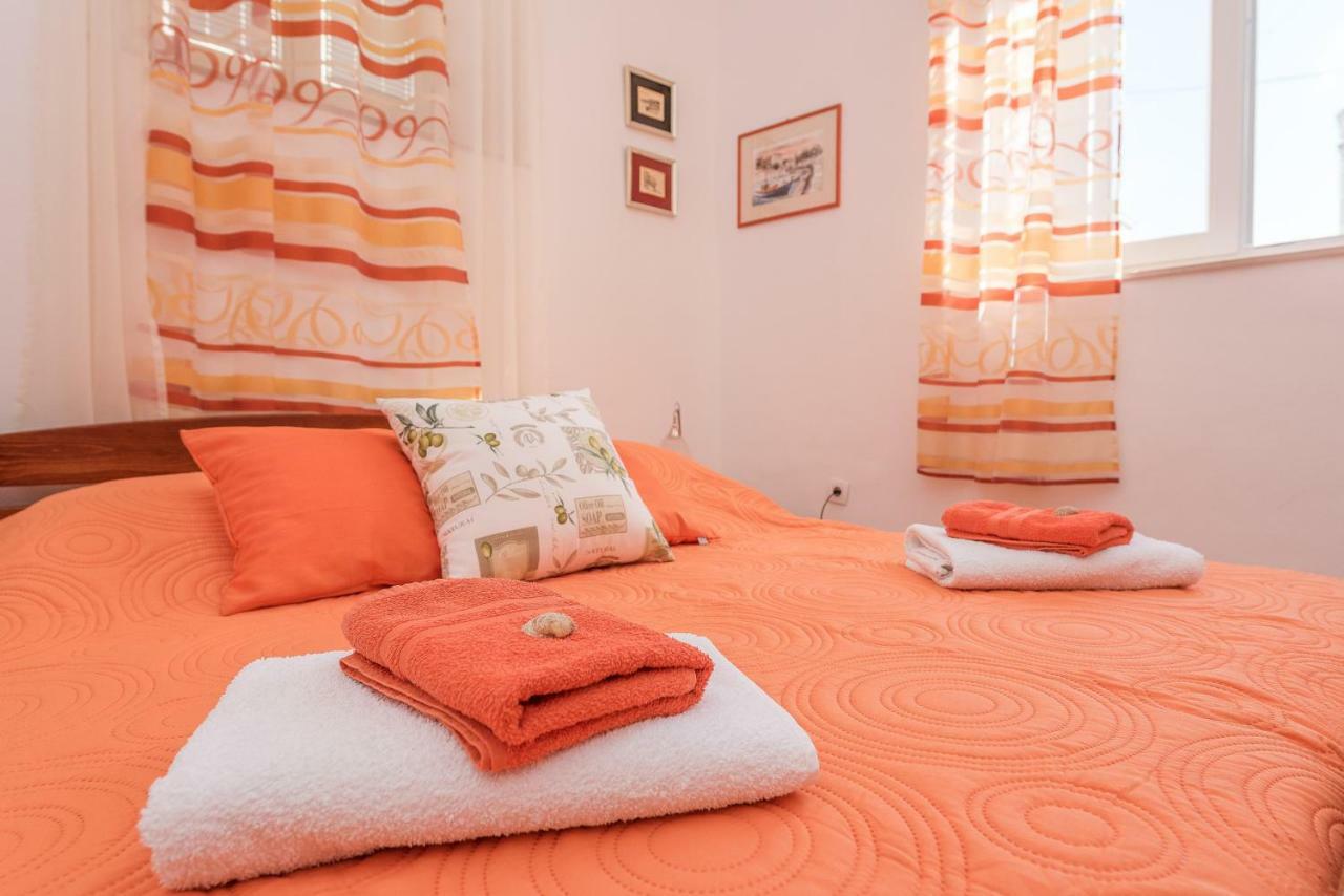 Apartment And Room Soul Of Dalmatia Задар Екстериор снимка