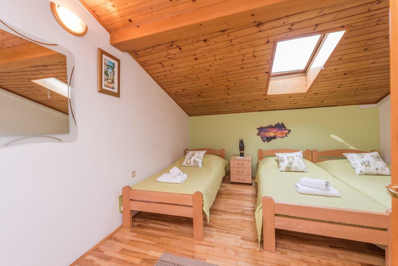 Apartment And Room Soul Of Dalmatia Задар Екстериор снимка