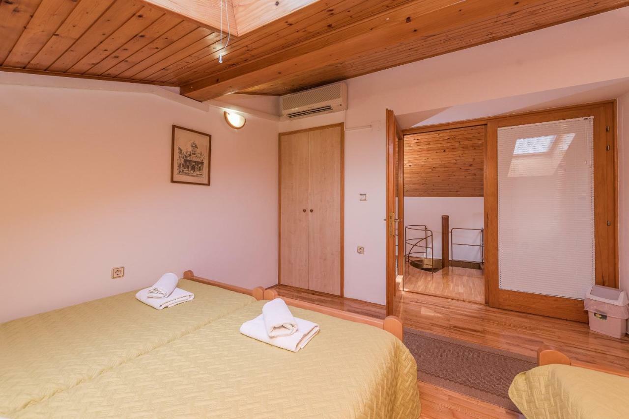 Apartment And Room Soul Of Dalmatia Задар Екстериор снимка
