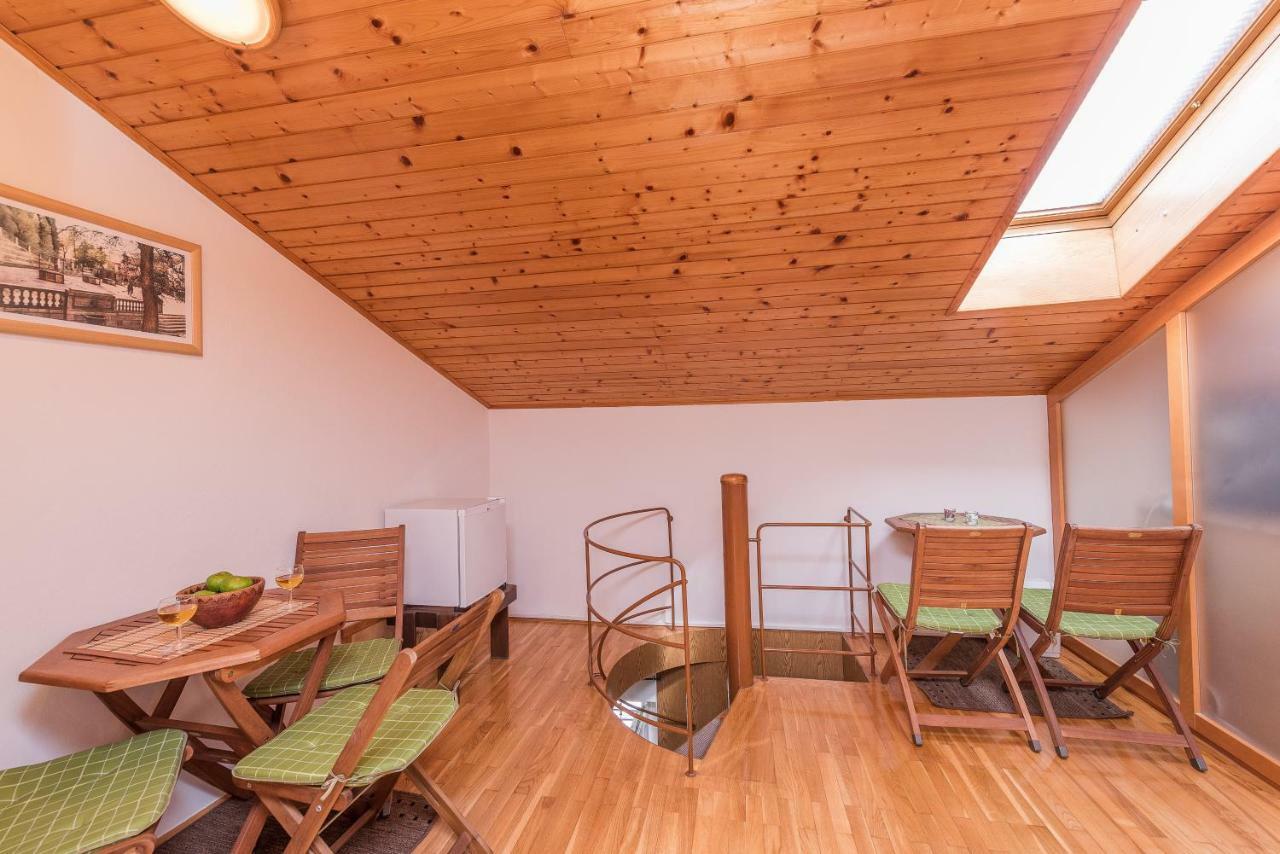 Apartment And Room Soul Of Dalmatia Задар Екстериор снимка