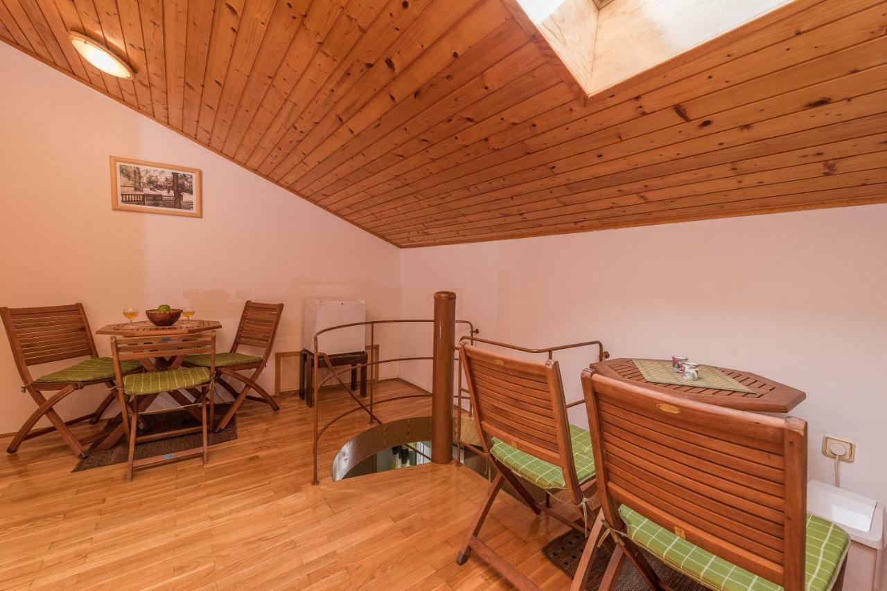 Apartment And Room Soul Of Dalmatia Задар Екстериор снимка