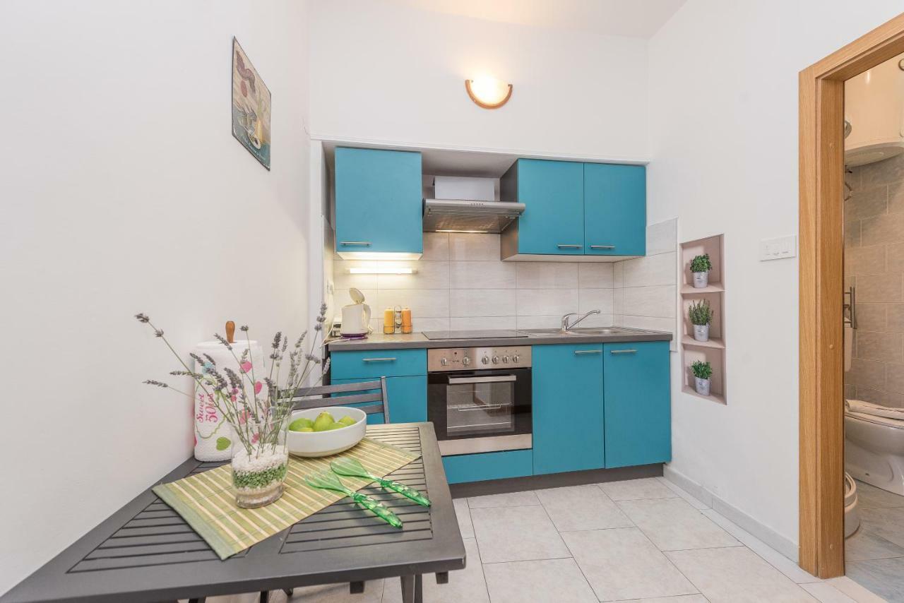 Apartment And Room Soul Of Dalmatia Задар Екстериор снимка