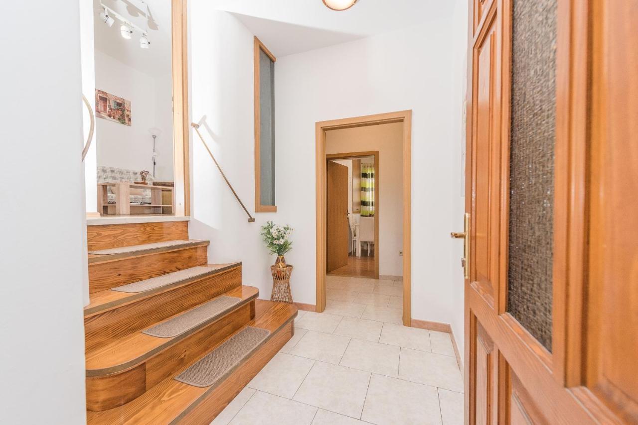 Apartment And Room Soul Of Dalmatia Задар Екстериор снимка